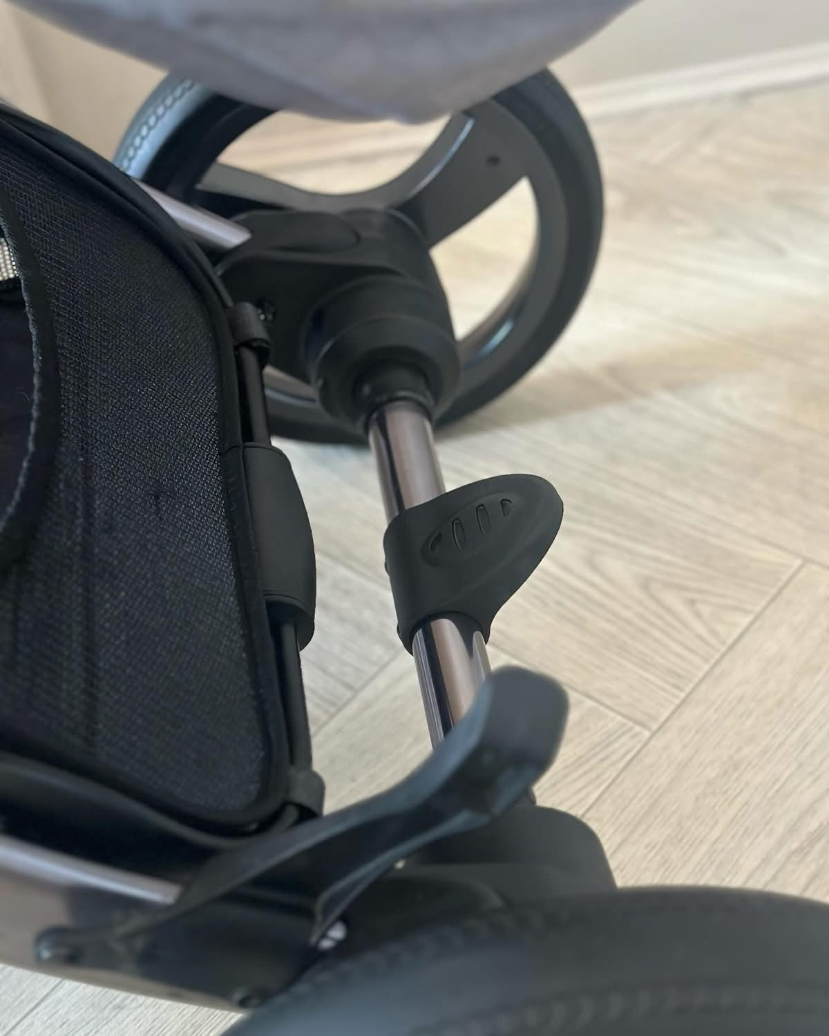 🩶 Babystyle Egg 2 Full Travel System in Jurassic Grey 🩶