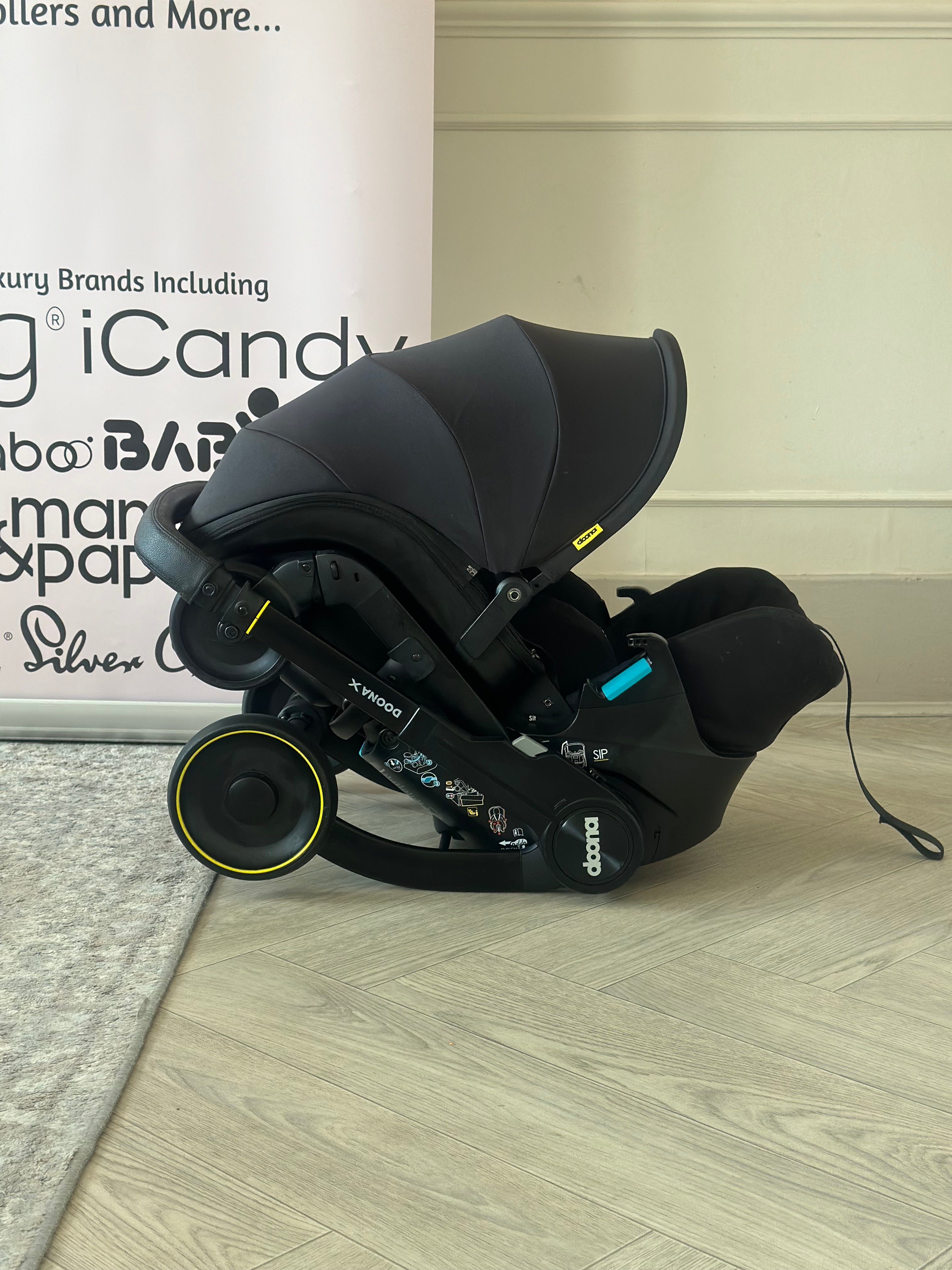 Doona X- Nitro Black