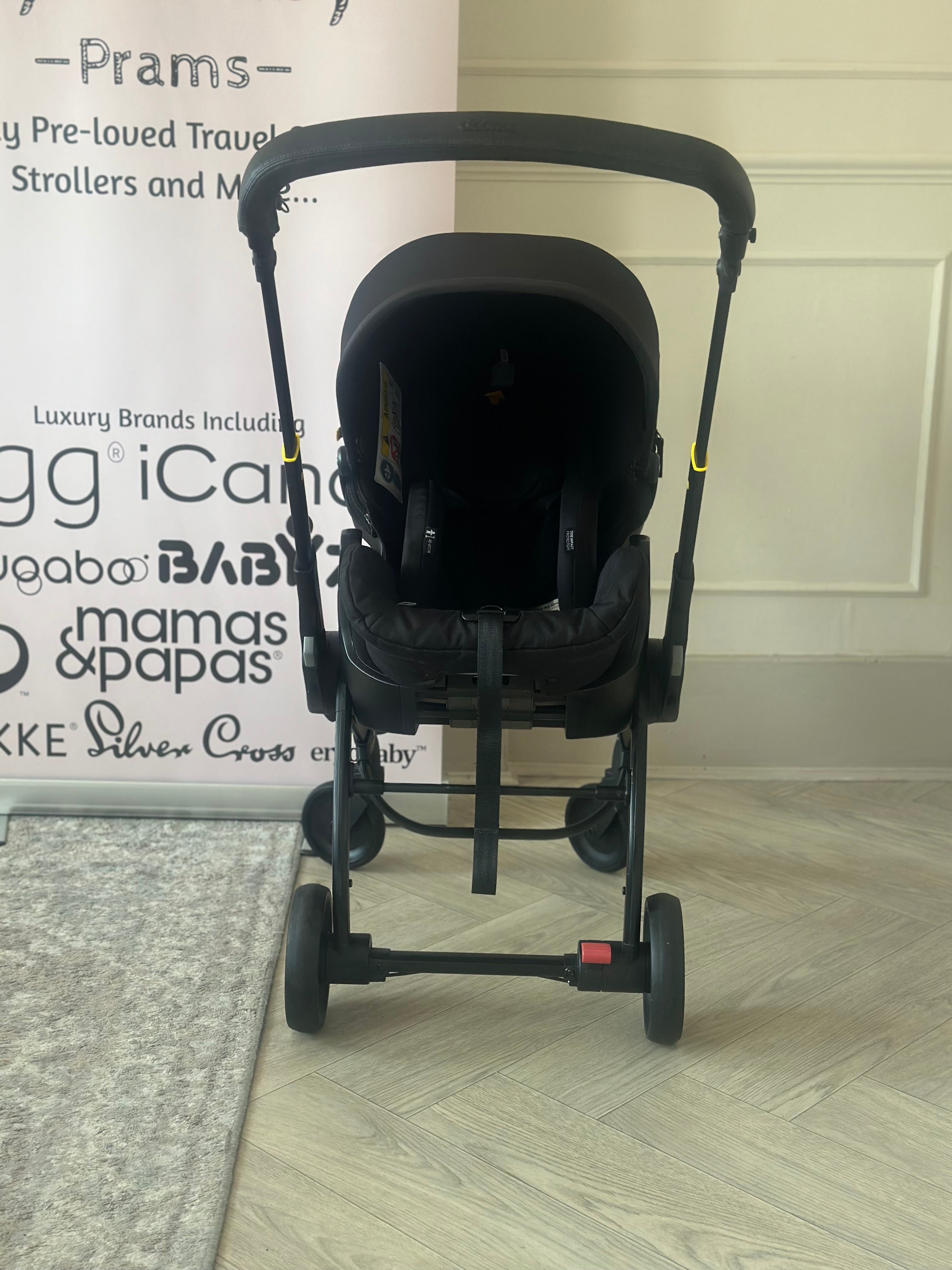 Doona X- Nitro Black