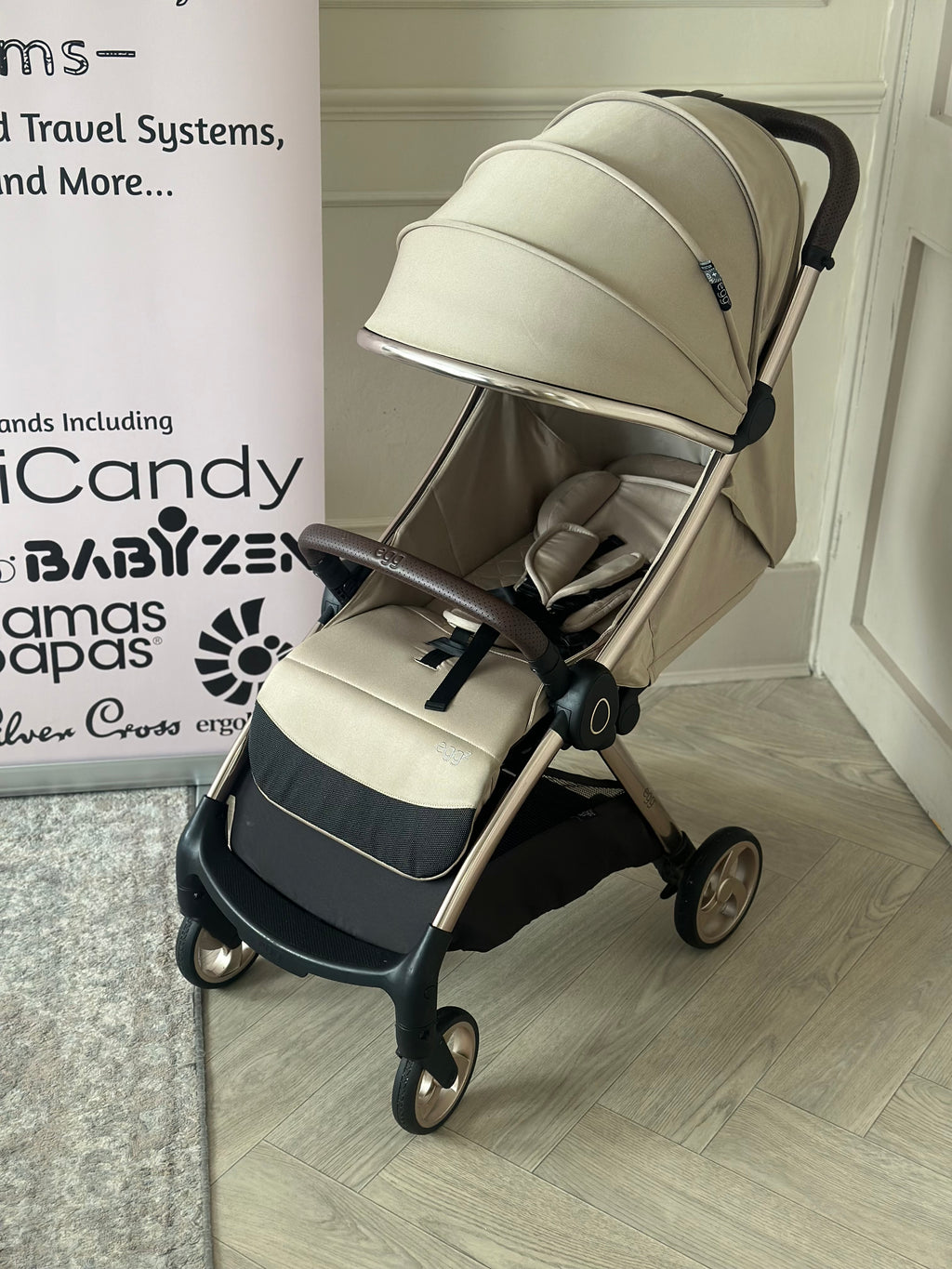 🤎 Egg Z Stroller with Raincover- Feather 🤎