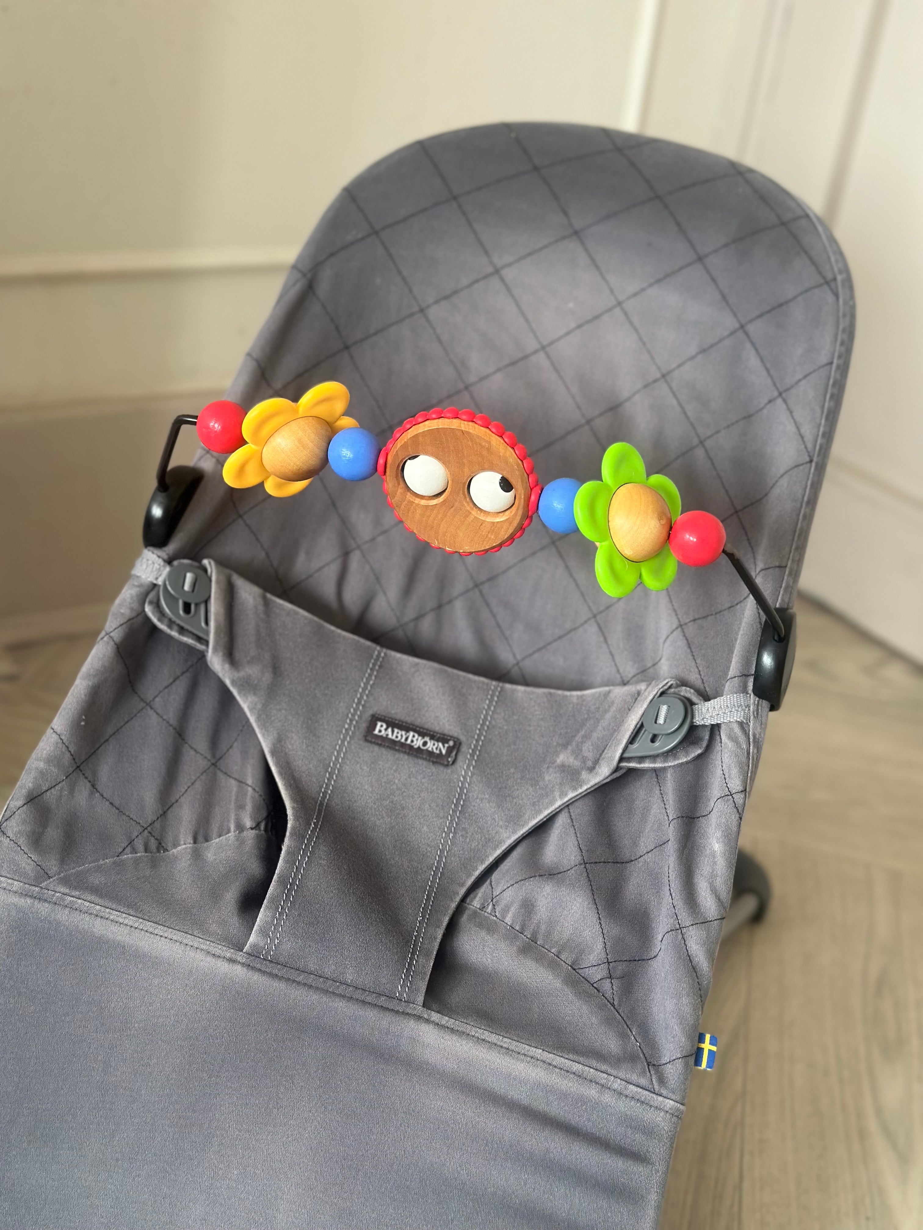 BabyBjorn Bliss Bouncer with Toy Bar- Anthracite