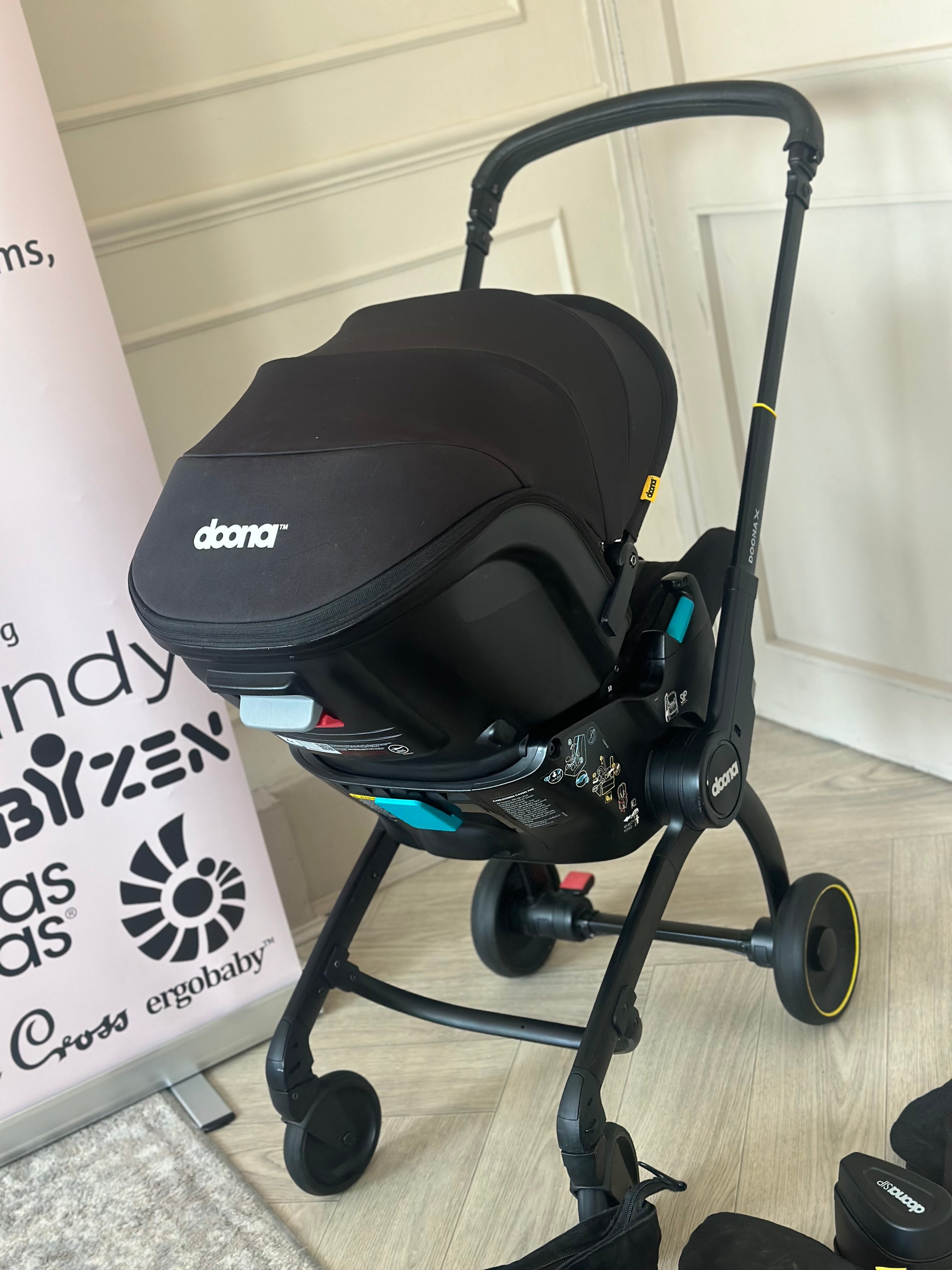 Doona X- Nitro Black