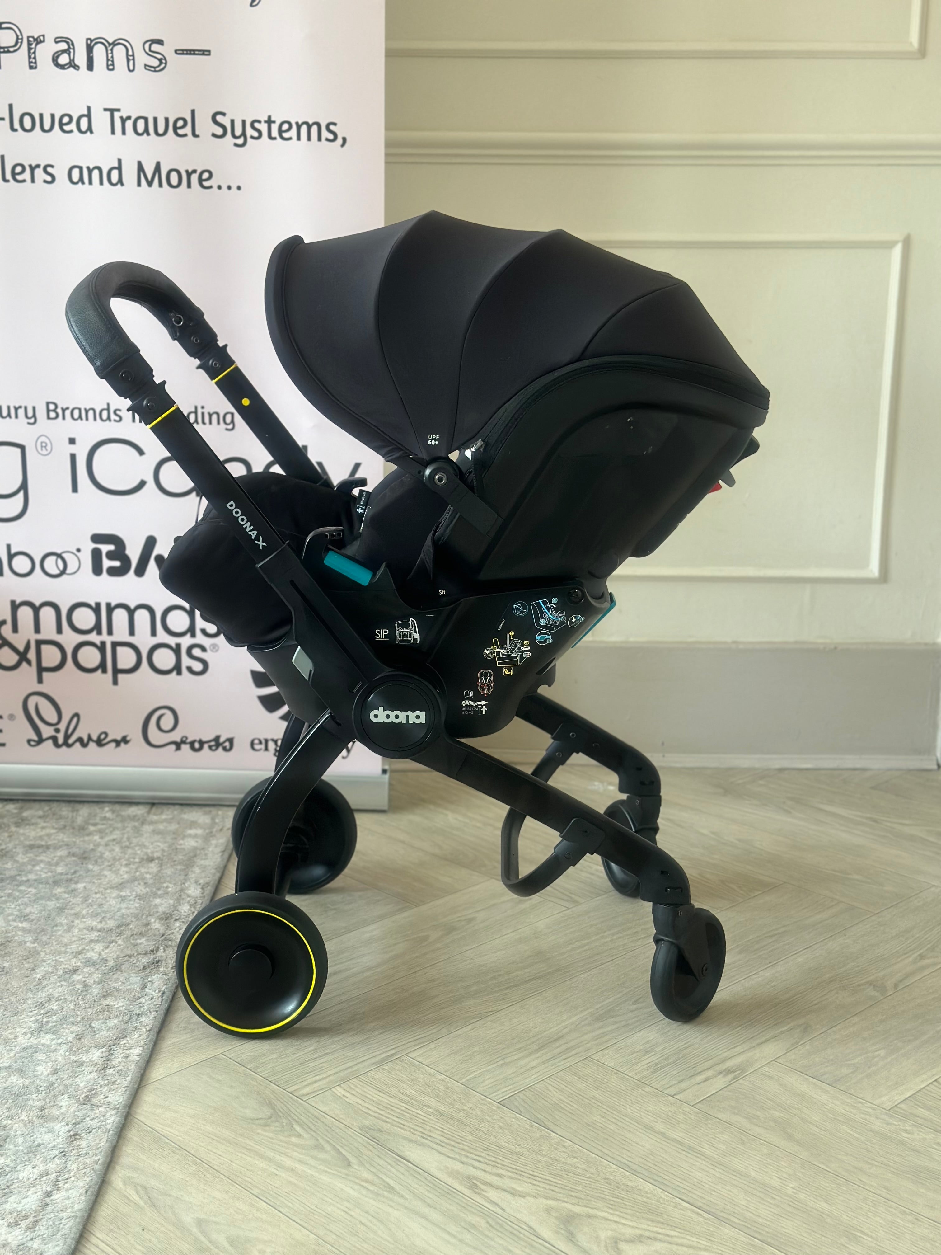 💛🖤 Doona X- Nitro Black with Isofix Base🖤💛