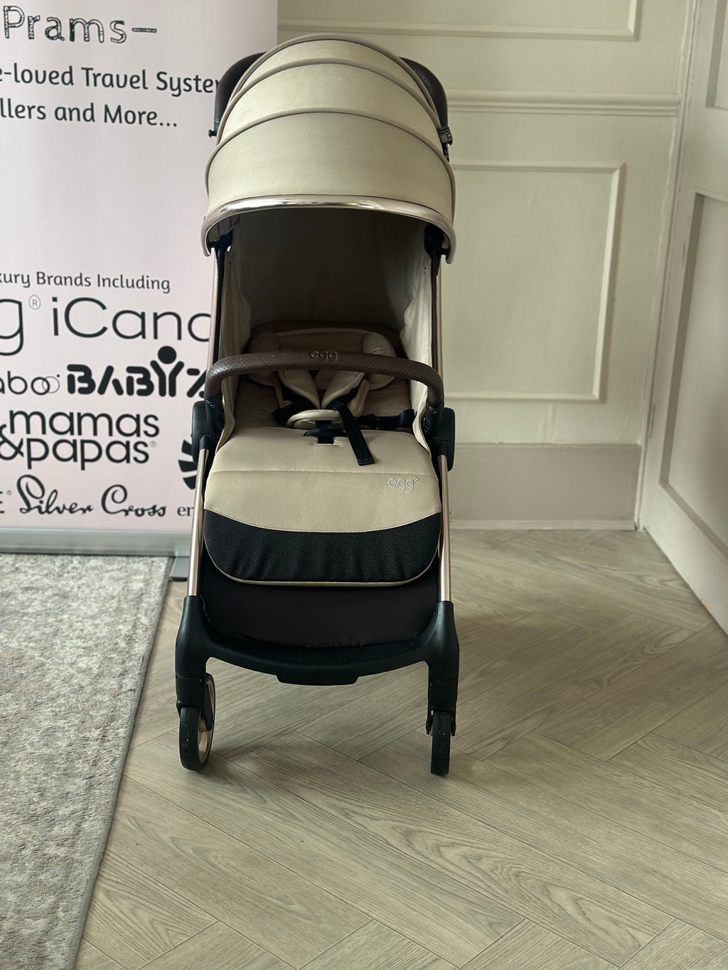 🤎 Egg Z Stroller with Raincover- Feather 🤎