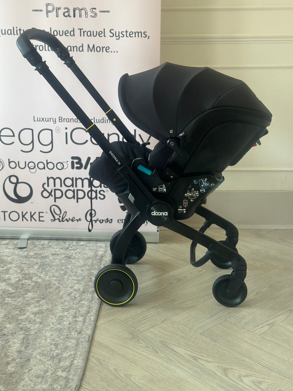 Doona X- Nitro Black