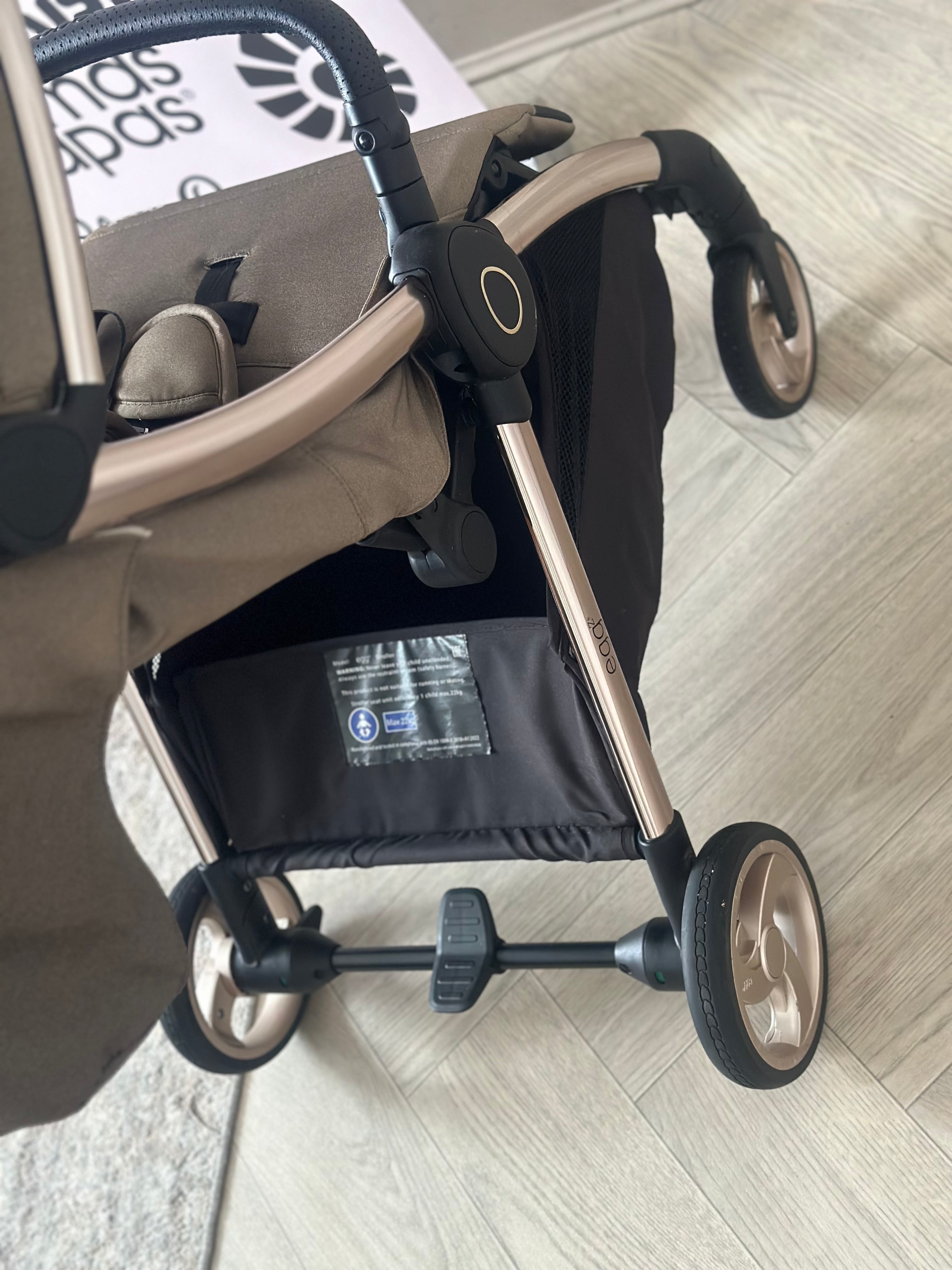 🤎 Egg Z Stroller- Mink 🤎