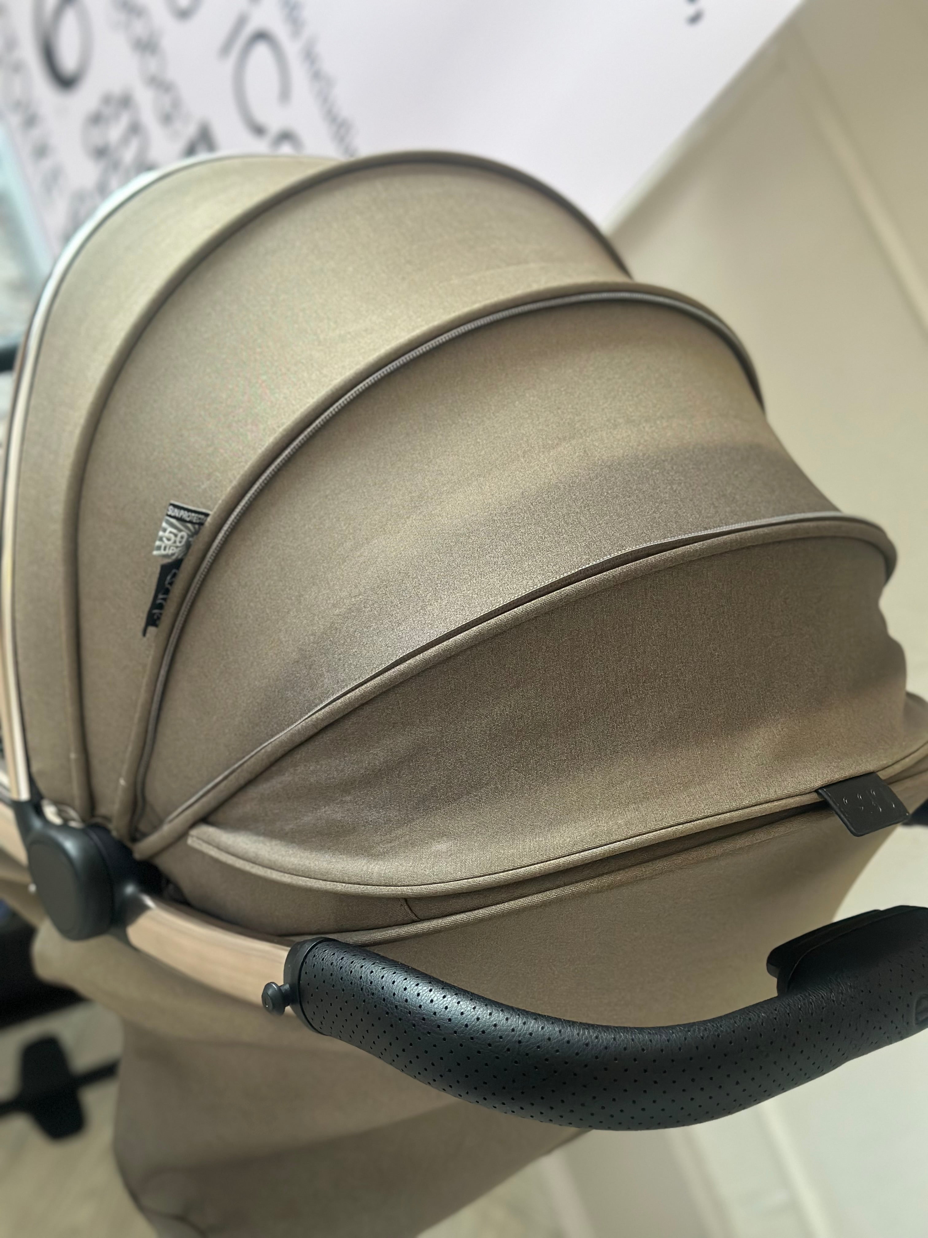 🤎 Egg Z Stroller- Mink 🤎