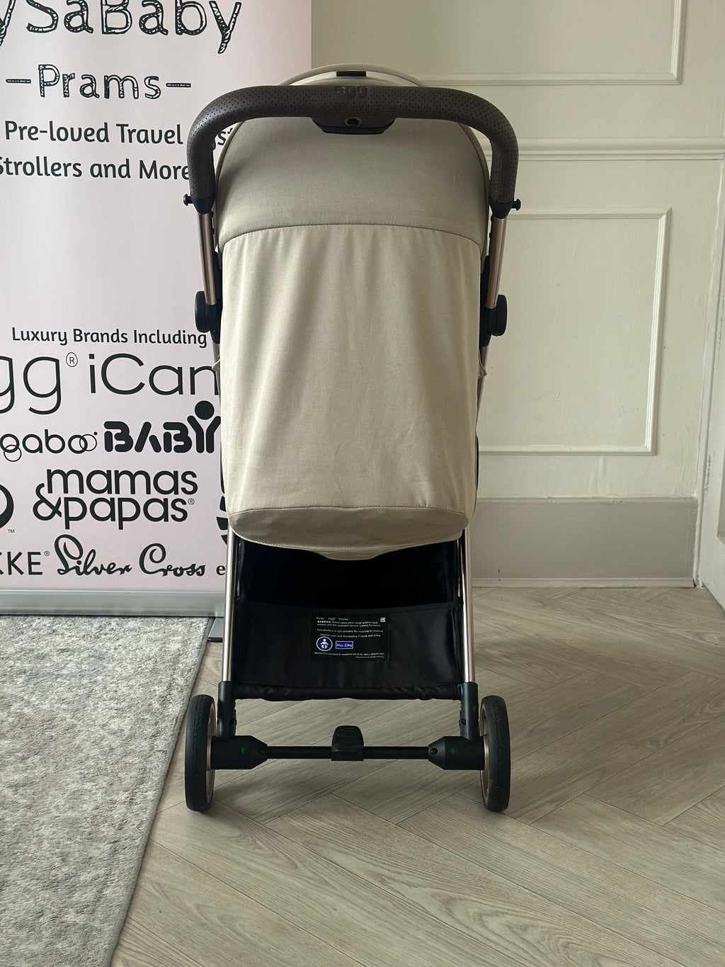 🤎 Egg Z Stroller with Raincover- Feather 🤎