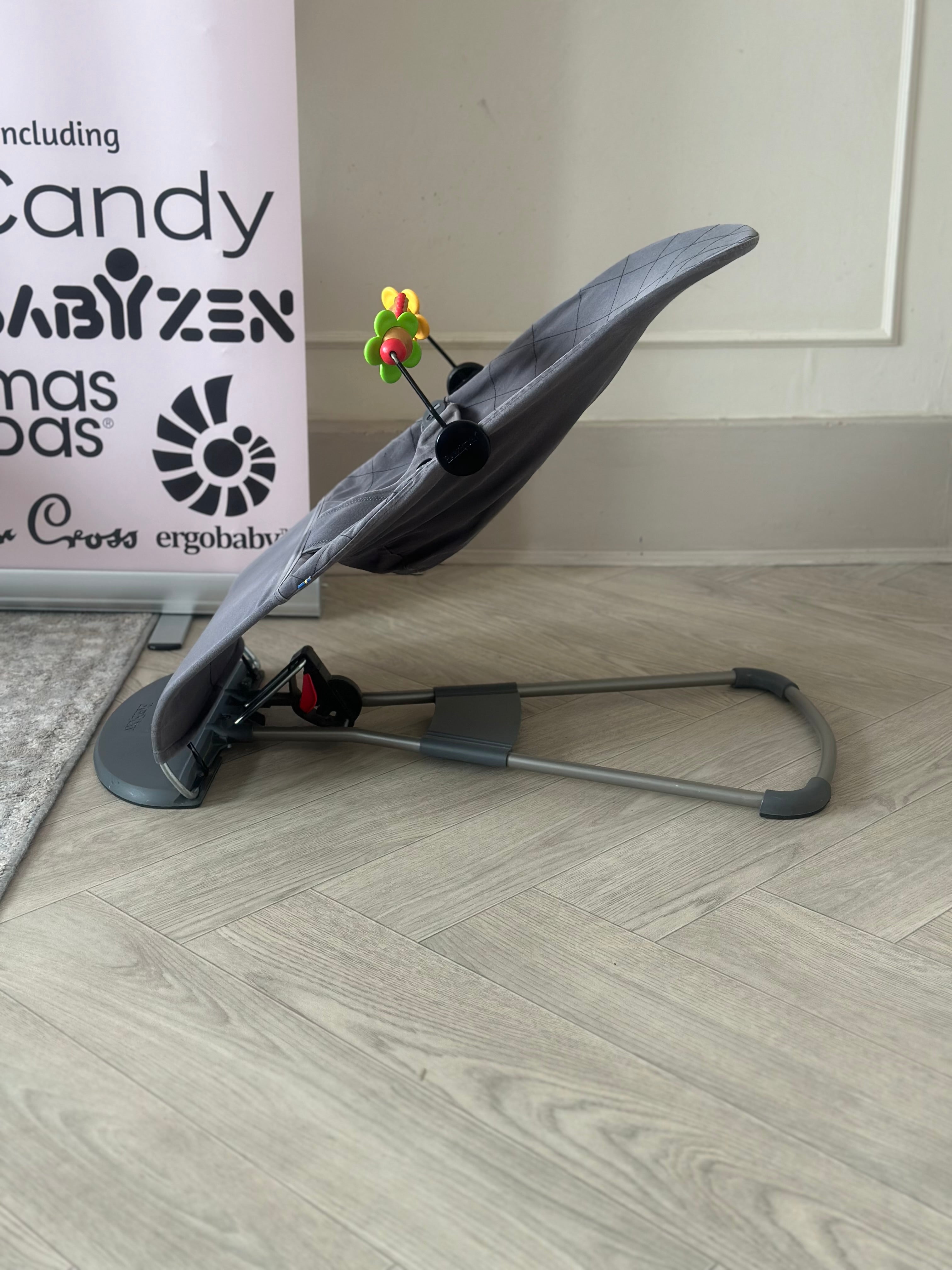 BabyBjorn Bliss Bouncer with Toy Bar- Anthracite